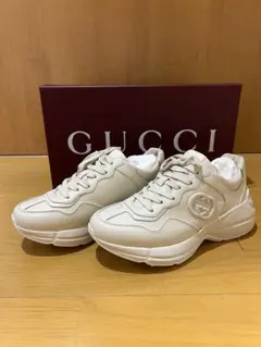 GUCCI ❤︎ スニーカー