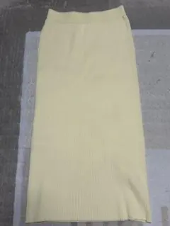 coca リブ編みタイトスカート ONE SIZE 淡い黄色