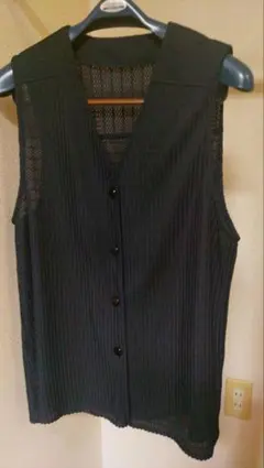 ロングベスト フルボタン サイドスリット ノースリーブお値下げ致しました