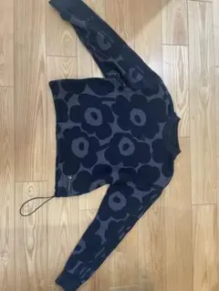 アディダス マリメッコ コラボ スウェット ショート丈 黒 L 完売品