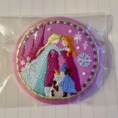 【アナ雪】刺繍缶バッジ　ディズニー