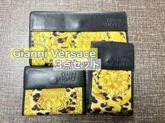 Gianni Versace 長財布 シガレットケース パスケース ヴェルサーチのサムネイル