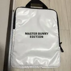 MASTER BUNNY EDITION 巾着型バッグ シルバー - メルカリ