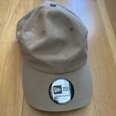 NEW ERA CASUAL CLASSIC ベージュキャップ