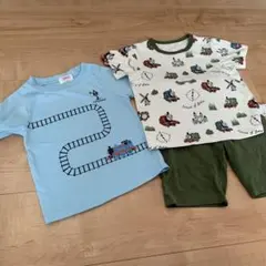 ベビーパジャマ　90 トーマス　ジェームス　パーシー　ユニクロパジャマ　Tシャツ
