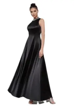 ビジュー付きサテンロングドレス