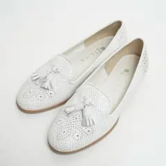 【美品】DIANA ローファー フリンジ メダリオン パンプス 22cm