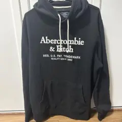 【古着】Abercrombie & Fitch 黒パーカー Ｌサイズ　即発送