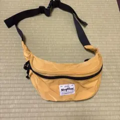 NAUGHTIAM ボディバッグ イエロー