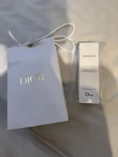 Dior ディオール スノー エッセンスオブライトマイクロローション175ml