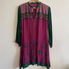 刺繍長袖ワンピース