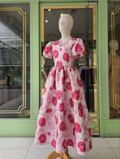 Tailor Made ピンク花柄ジャカードワンピースのサムネイル