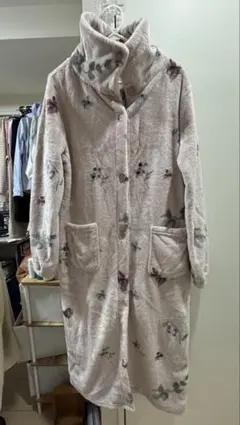 ニトリ 着る毛布 ローズ