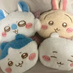 ちいかわ　ふわふわフェイスポシェット　ハチワレ　モモンガ　うさぎ　4点セット