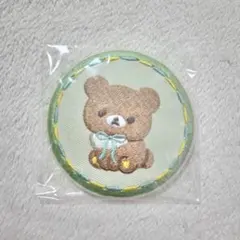 シークレット刺繍缶ミラー チャイロイコグマ