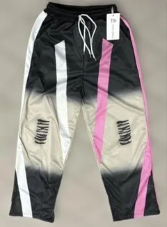 Item thumbnail for item 7d51590a-31e4-4d61-b53b-24dbac30126f