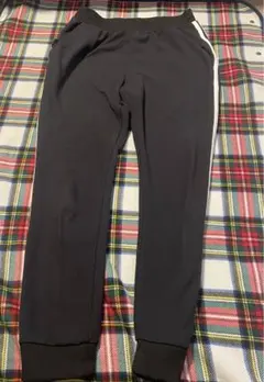 Item thumbnail for item 8b481400-122e-4ad5-a51b-a57c70ba680c