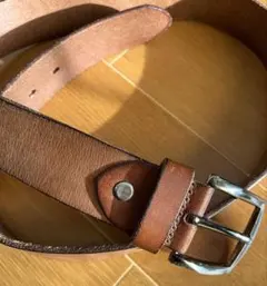 期間限定お値下げ！本革 ベルト シンプルデザイン