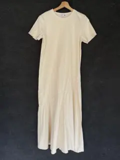 UNIQLO × JW ANDERSONコットンフレイドヘムワンピース