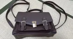 アマベル カギ付A4サッチェルバッグ Amavelのサムネイル