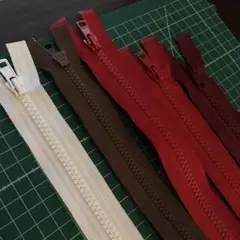 Item thumbnail for item 33c1635f-8a2e-42b3-bb3c-c75aac0f9713