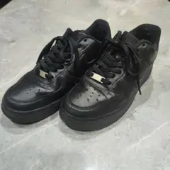 Nike Air Force 1 ブラック