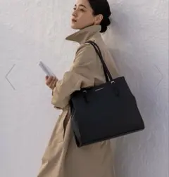 チャールズアンドキース　バッグ　ブラック