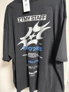 美品】オモテEXPO 2025 STAFF TEE ずっと真夜中でいいのに。 - メルカリ