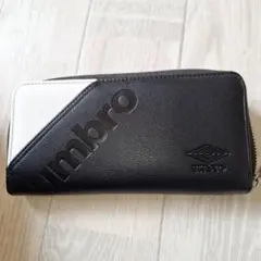 umbro 長財布 ブラック/ホワイト