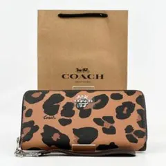 COACH✨(新品未使用)男女兼用 ヒョウ柄 長財布 付属品完備❕お得‼️