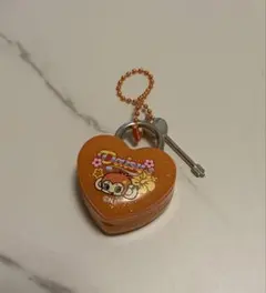 ナルミヤキャラクターズ　ハートの南京錠マスコット　デイジーラバーズ