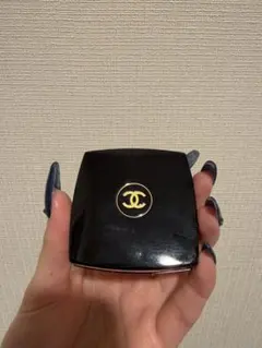 シャネル アイシャドウ