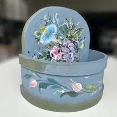 トールペイント作品 百合 花 小物入れ 雑貨 - メルカリ