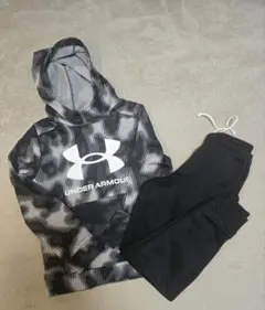 UNDER ARMOUR ジャージセット (140cm)