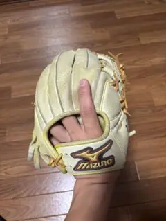 Mizuno 軟式グローブ 黄色