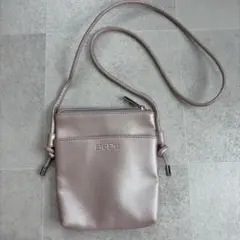 BeBe ショルダーバッグ メタリックピンク　スマホショルダーのサムネイル