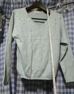 axes 水色Vネックニットセーター