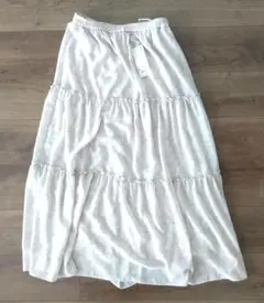 未使用タグ付き UNIQLO プリーツスカート M ベージュ