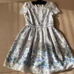 レッセパッセ　花柄ワンピースのサムネイル