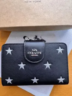 COACH コーチ CW530 二つ折り財布 スタープリント シグネチャー - メルカリ
