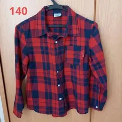 長袖シャツ 140サイズ　チェック柄　子供服