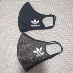 adidas 子供用マスク 黒/クロコダイル柄 2枚セットのサムネイル