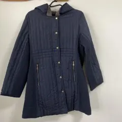 ネイビー キルティングジャケット フード付き