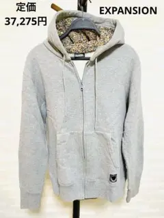 Item thumbnail for item 35523e70-a7b5-494b-ac17-77f9070e7cc8