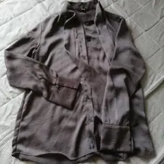UNIQLO ユニクロ ボウタイ シャツ ブラウスのサムネイル
