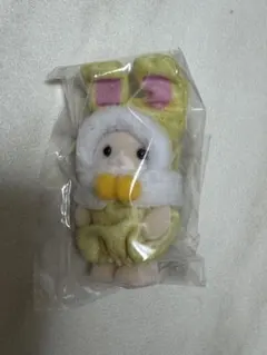 ゆ*、様 シルバニアファミリー　カラフルウサギコスチューム　新品