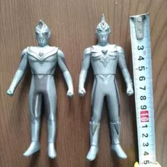 ウルトラマンフィギュア2体セット