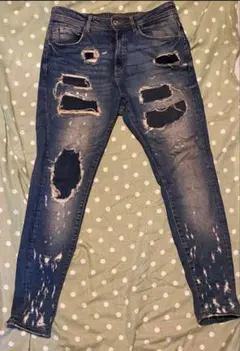 ZARA ダメージジーンズ