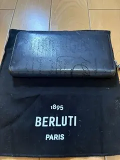 Berluti ベルルッティ カリグラフィ ラウンドファスナー 長財布のサムネイル