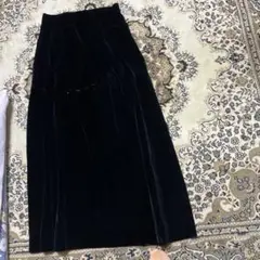 黒 ベルベット タイトスカート